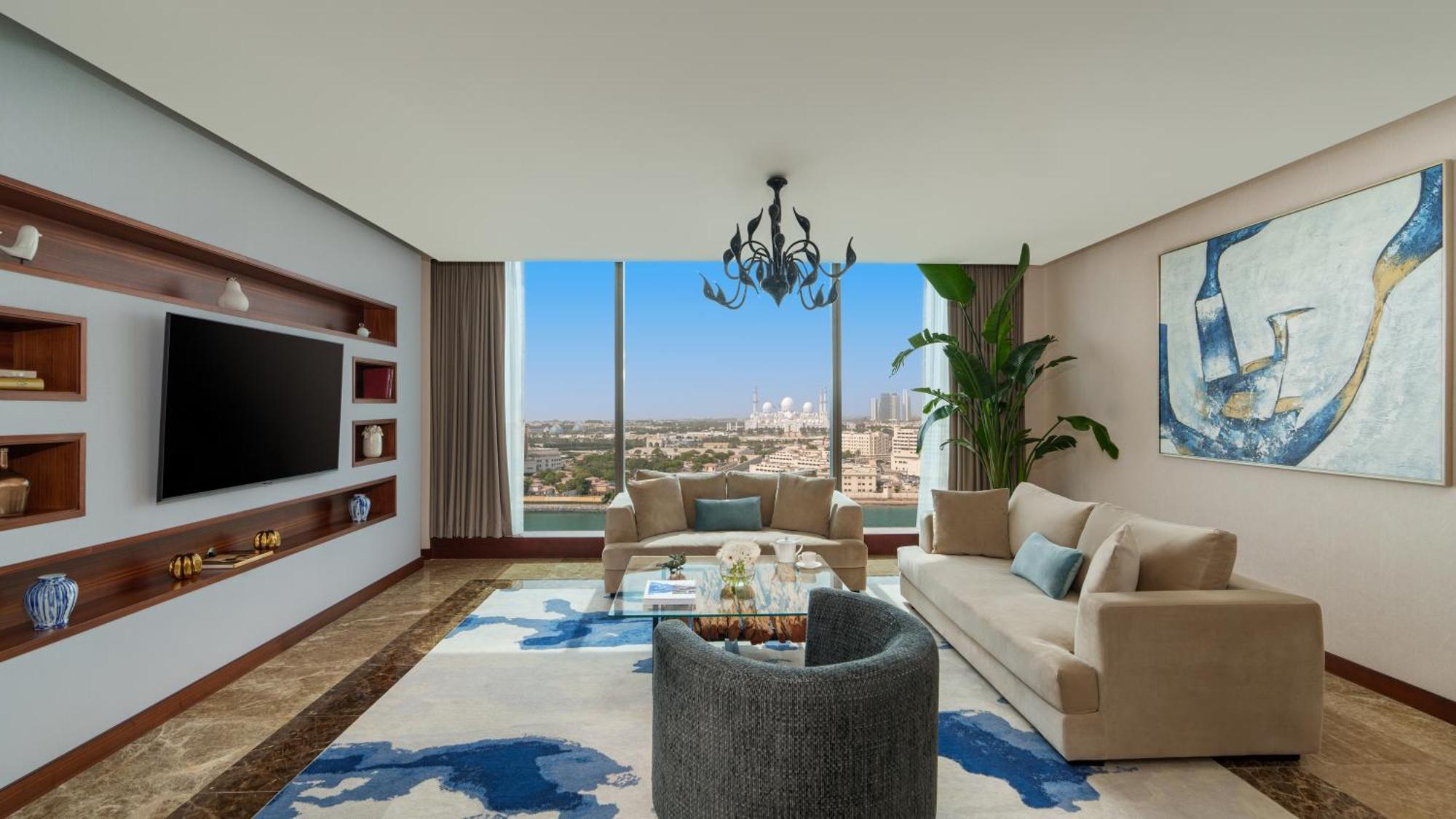 Fairmont Bab Al Bahr Hotel Abu Dhabi Bagian luar foto A living room in a typical apartment