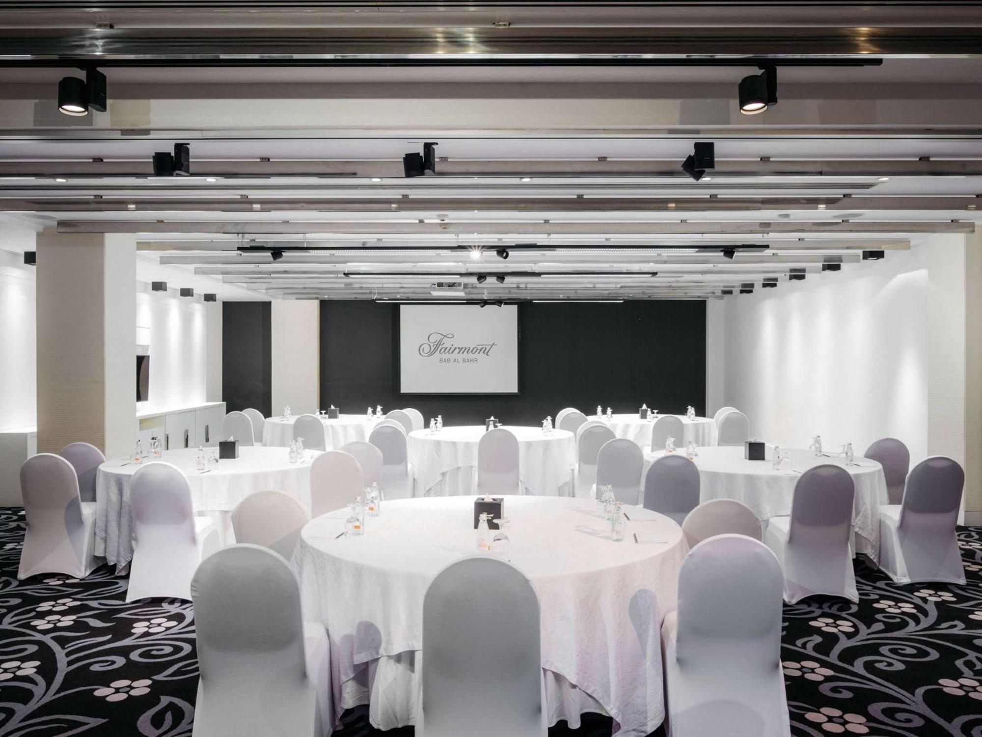 Fairmont Bab Al Bahr Hotel Abu Dhabi Bagian luar foto The ballroom